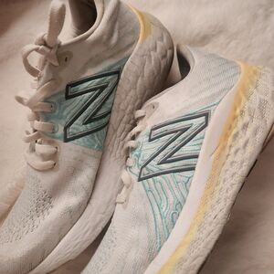 New Balance Women's White and Teal Athletic Shoes